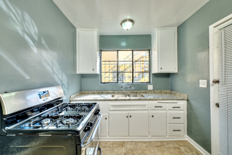 06-_D3X9516And8more_tonemapped_1