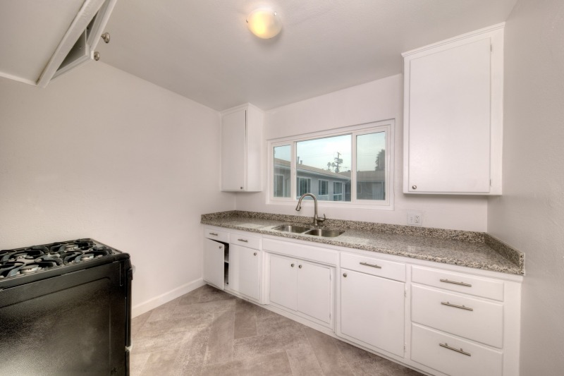 10_D3X1637And8more_tonemapped