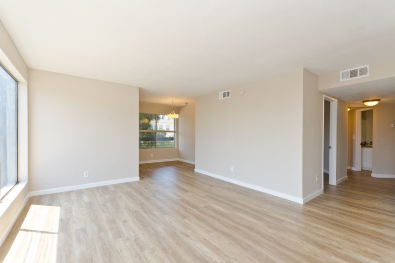 2041_Commonwealth-32