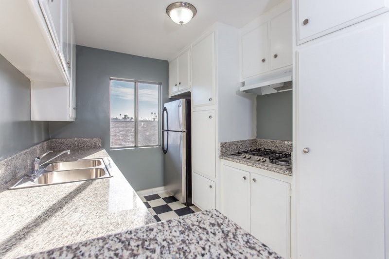 5535-Carlton-MLS-Size-6